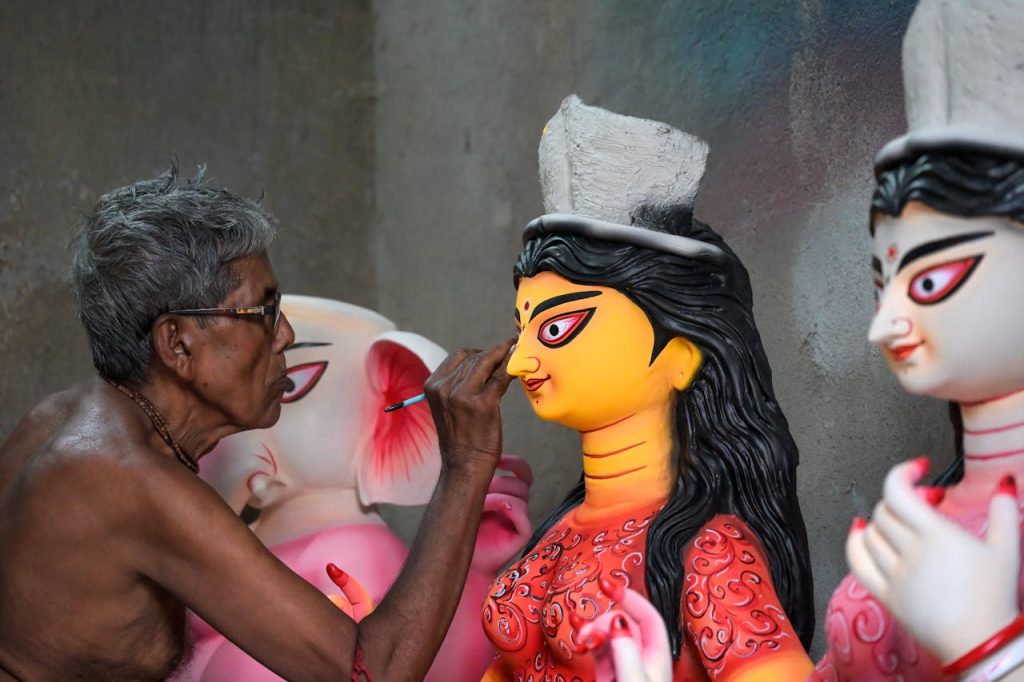 Bringing the Divine to Life